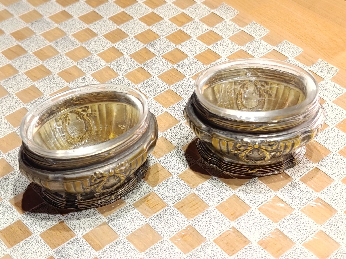 Sculture & Statue: Jugendstil versilberte 2 Salier Glas um 1900j – Usato da Steffisburg venduto da 1.Schmuckschatulle 1