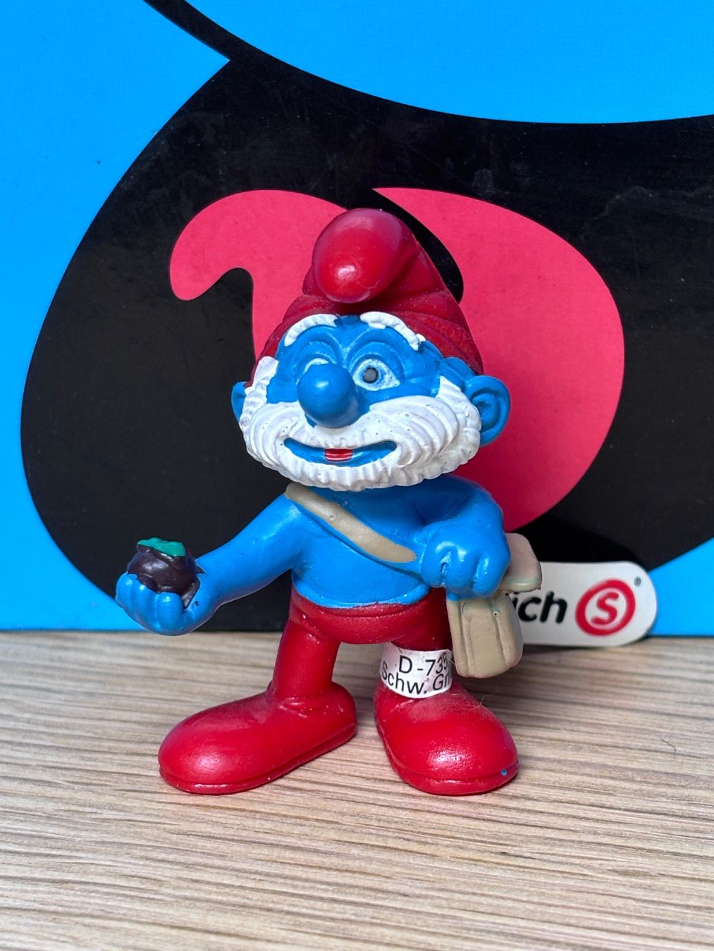 Schleich Statuette: Papa Schlumpf mit Tasche – Nuovo (secondo la descrizione) da Lyss venduto da Duckszone