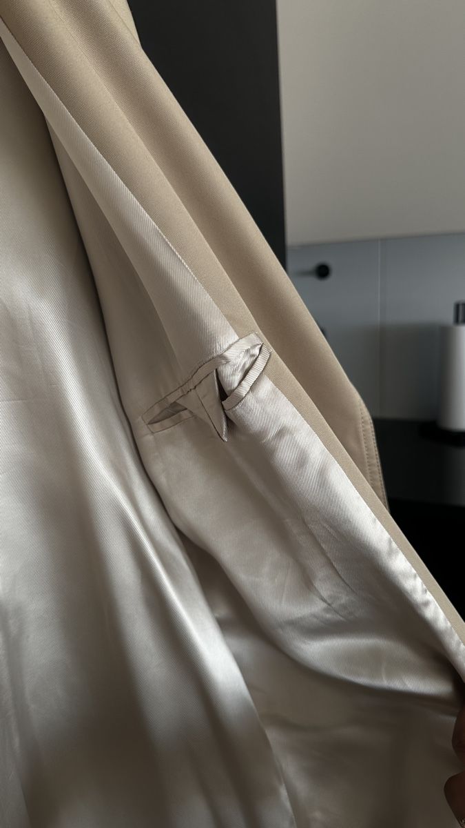 Sandro Manteaux: Trench  coat / imperméable Sandro – Neuf (Voir description) à Mont-sur-Lausanne par mar_jtt6 2