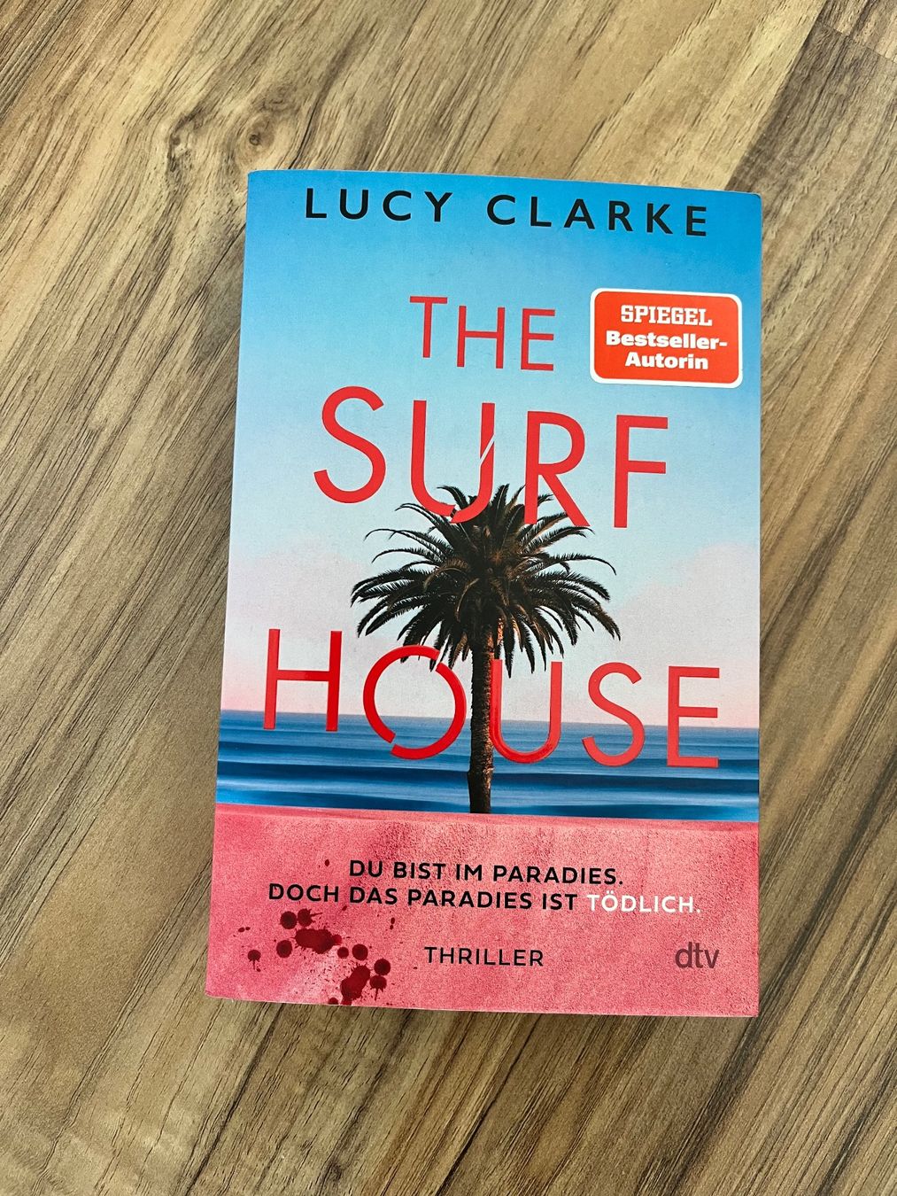 Libri: The Surf House von Lucy Clarke – Usato da Beinwil am See venduto da Tini19