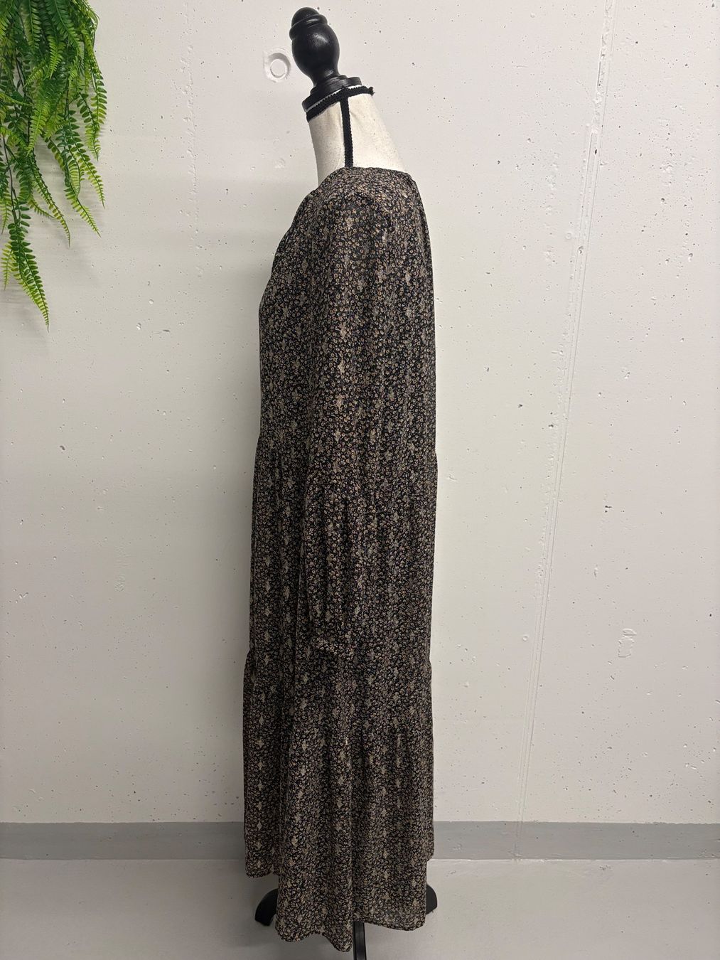 Robes: Summum Maxikleid beige gold Boho Gr. 34 langarm – Neuf (Voir description) à Regensdorf par secondchancefashion 4