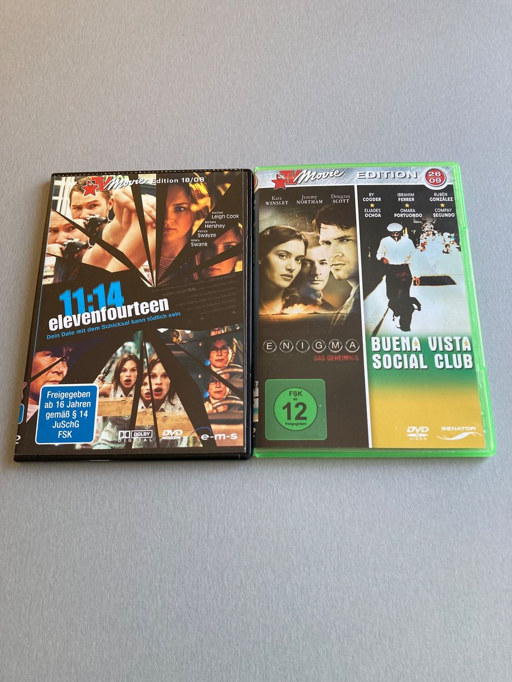 Alle DVDs: 12 Filme und ein Serienstart auf DVD – Gebraucht aus Wald ZH von Liedermacher 4