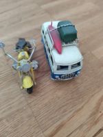 Metall-Motorrad und Bus mit Dachboxen Konvolut