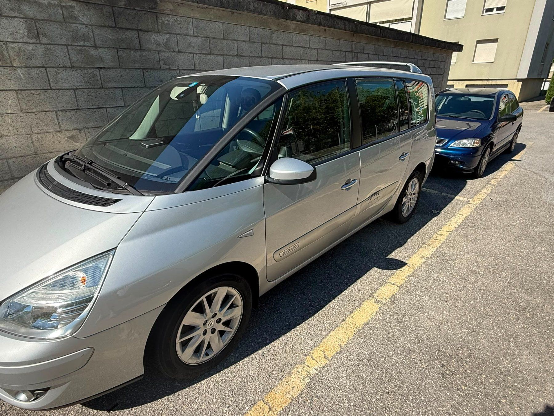 Renault Autos: Renault Grand Espace 4 2dci – D'occasion à Sion par set_5drx