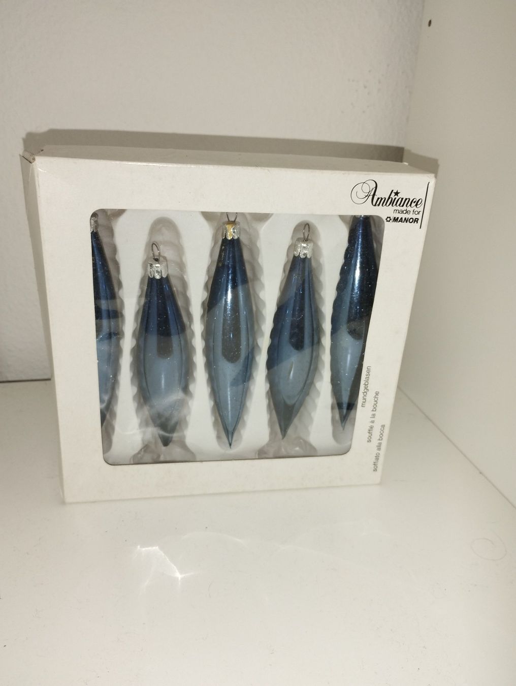Tutte le decorazioni: 5 blaue Christbaumkugeln,Alles muss raus – Usato da Biberist venduto da DerRegenbogenfisch 1