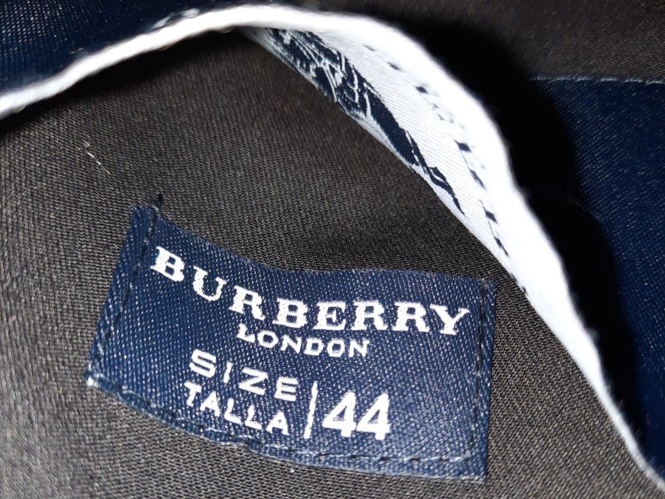 Burberry Giacche: Burberrys' giacca mezza stagione – Nuovo (secondo la descrizione) da Biasca venduto da Old_6blh 6