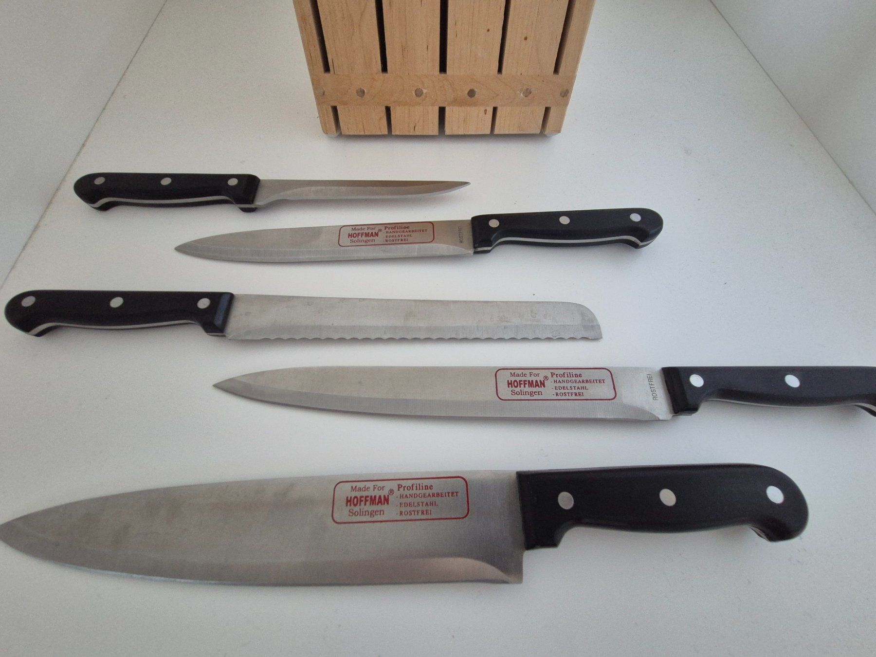 Coltelli: Messerblock Hoffman Solingen 5-teilig mit Holzblock – Usato da Eglisau venduto da nicij79