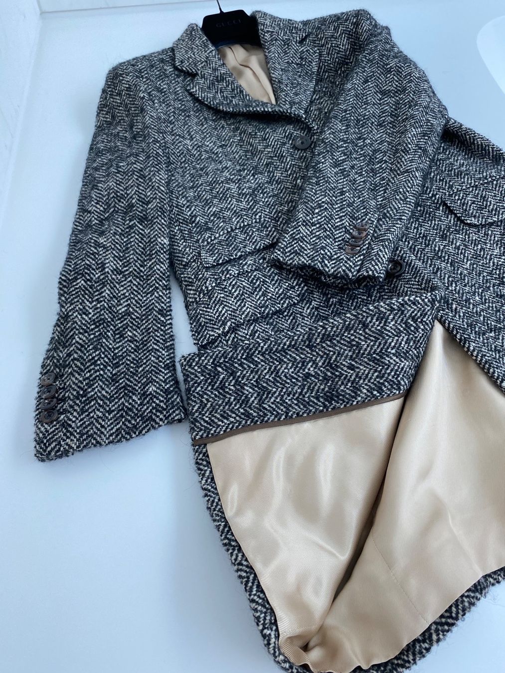 Gucci Cappotti: NEW Gucci oversized trench coat – Nuovo (secondo la descrizione) da Zürich venduto da pas_9czf 6
