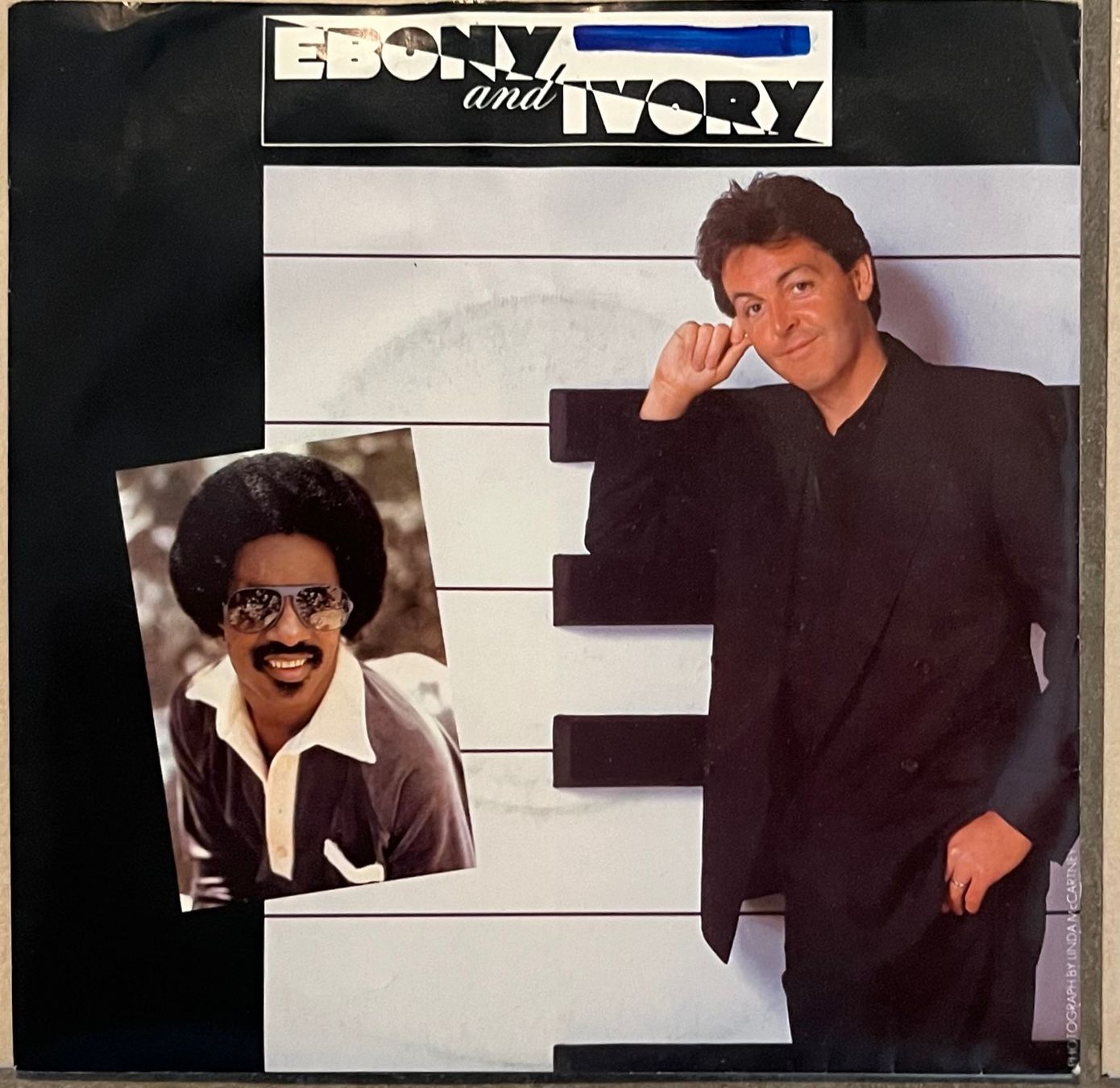 Dischi in vinile: PAUL McCARTNEY - EBONY AND IVORY – Usato da Bussigny venduto da vinyl-pas-cher
