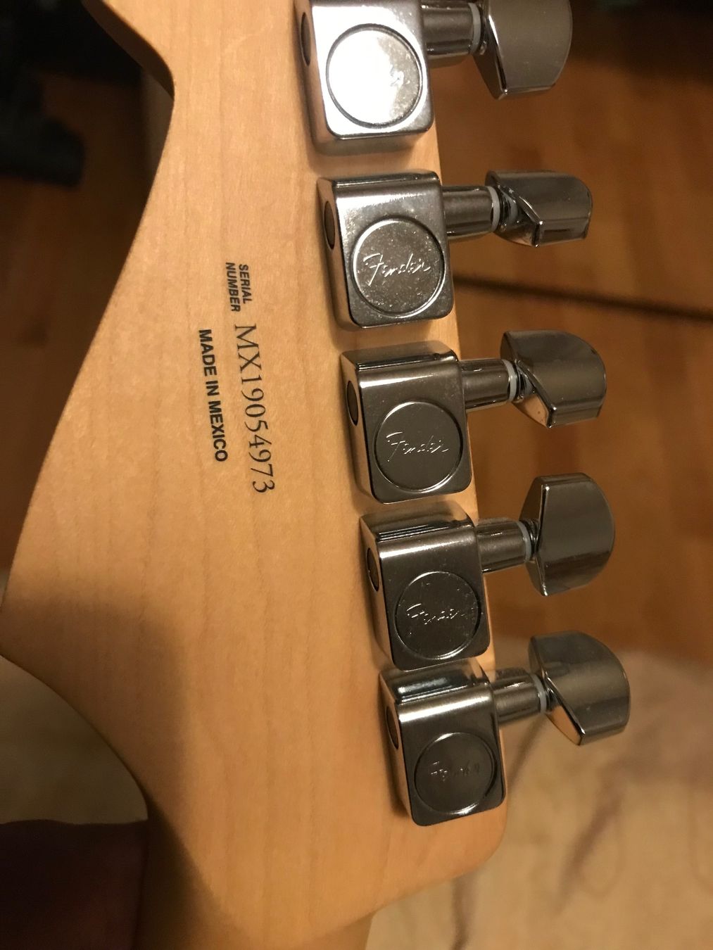 Fender Musikinstrumente: Guitare Fender Stratocaster Player Sunburst – Neu (gemäss Beschreibung) aus Grand-Lancy von tbi_sk5l 3