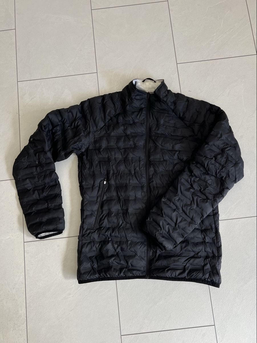 Giacche: ON Jacke Switch/ Reversible / Wendejacke / Puffer – Usato da Chur venduto da ruetizh