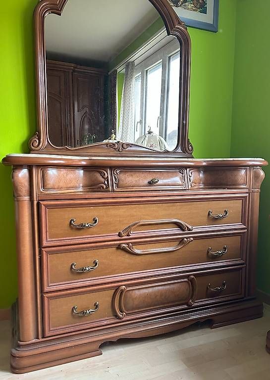 Armadi: Nussbaumholz Schlafzimmer set – Usato da Waldkirch venduto da Golf210 1