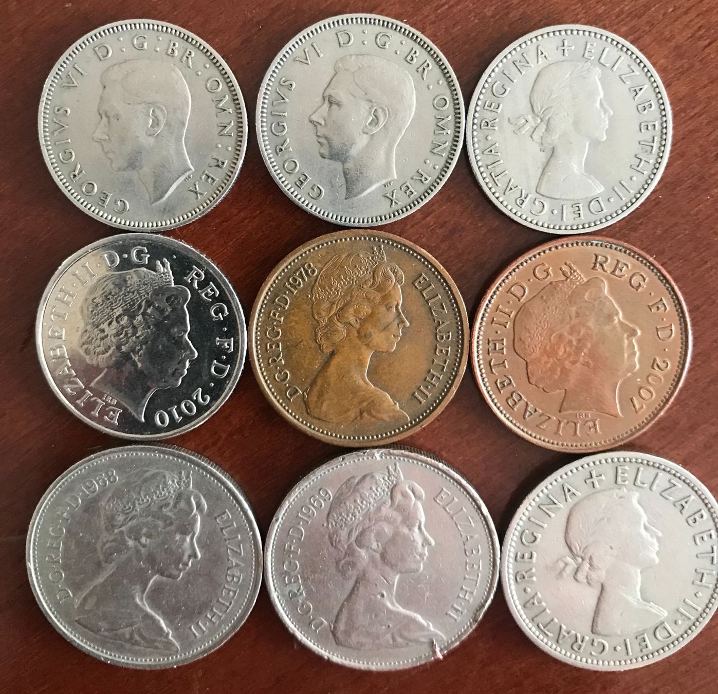 Tutti le monete: Divers Pieces  Monnaie de l'angleterre - voir description – Usato da Cully venduto da Forninho 1