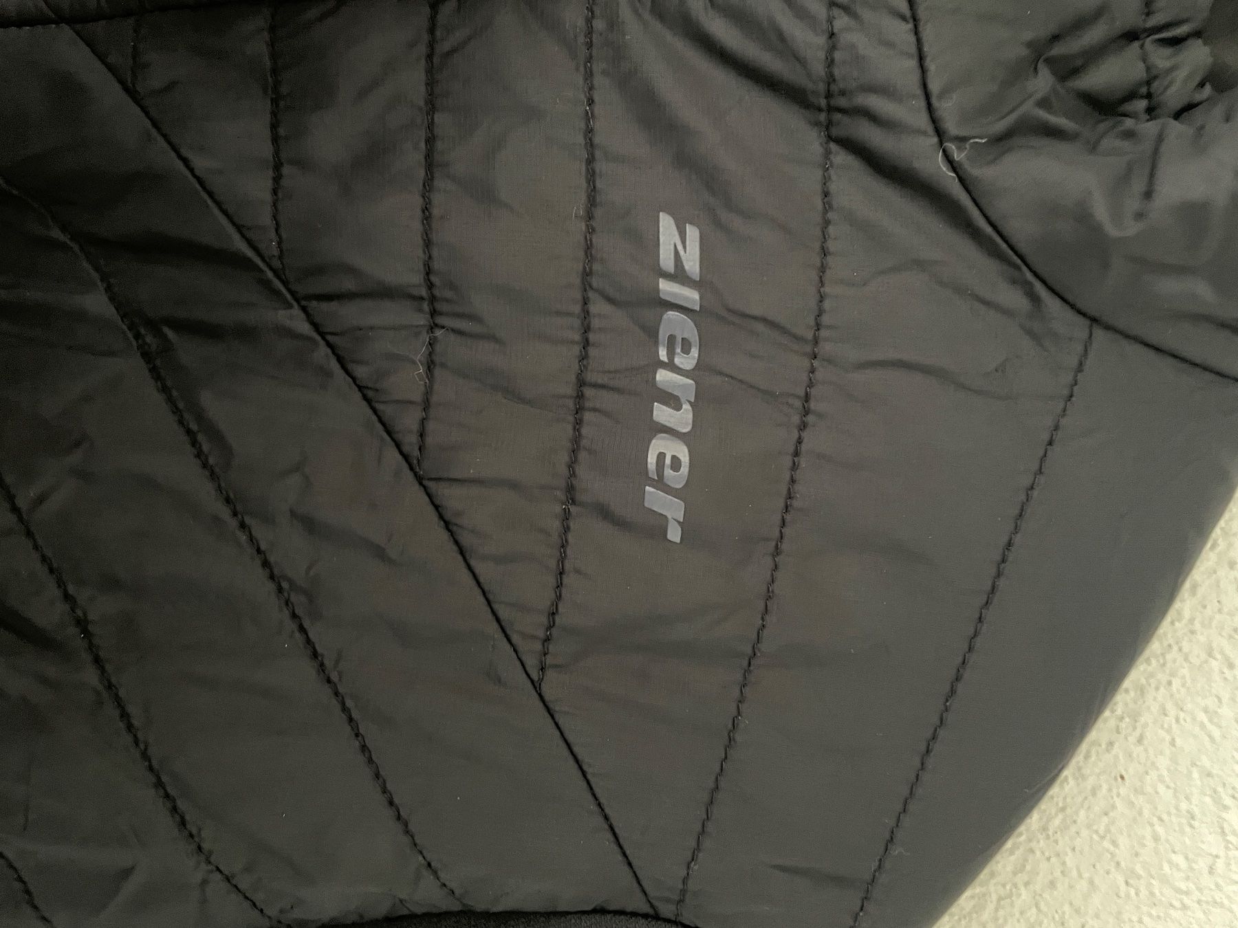 Ziener Giacche: Ziener primaloft Gr. 40 schwarz – Usato da Schmitten FR venduto da ancaob 1