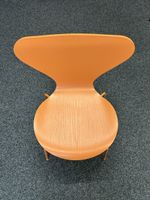 Original Fritz Hansen 3107 Stuhl orange