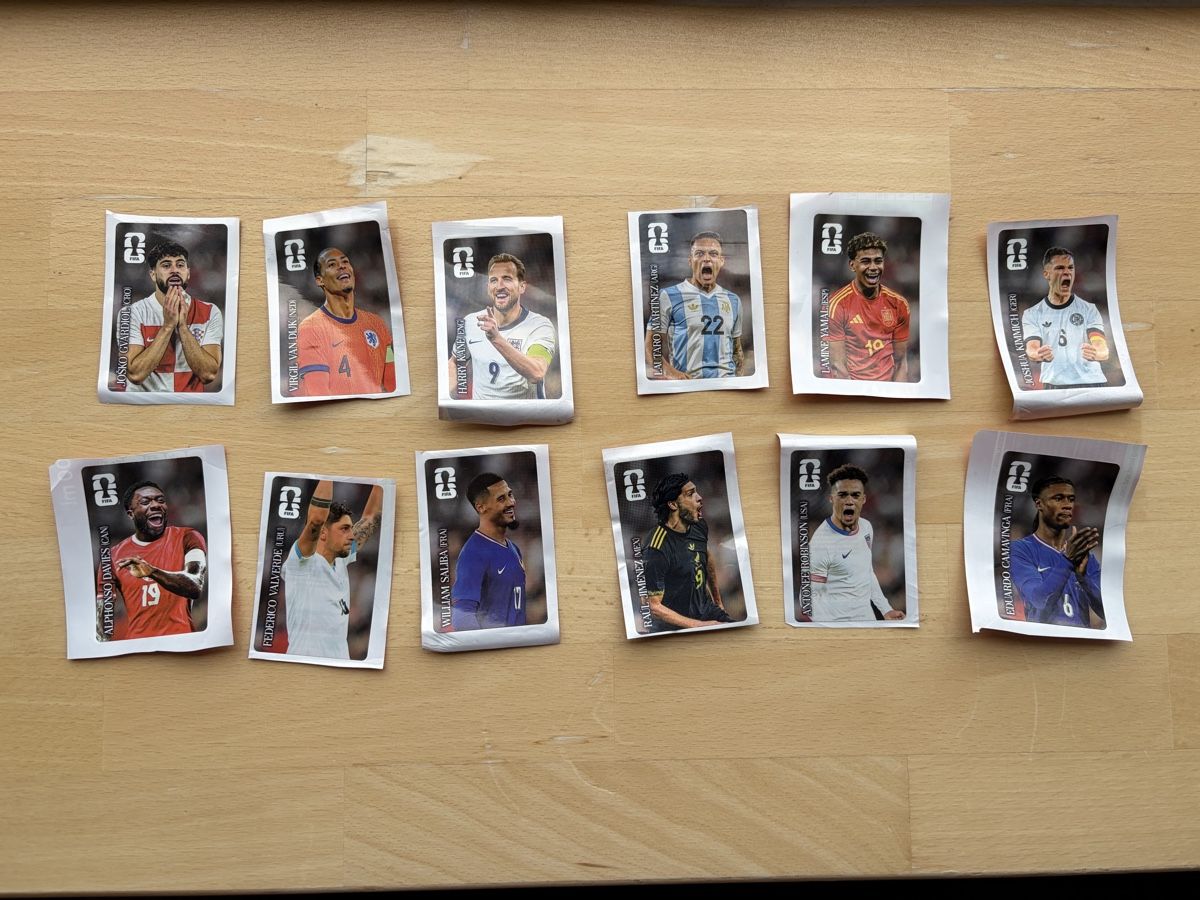 Panini Carte collezionabili: Panini 12 Coca-Cola Stickers – Nuovo (secondo la descrizione) da Biel/Bienne venduto da lisalrh