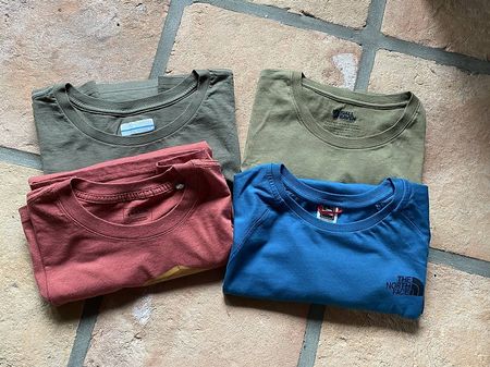 Herren Shirts, Grösse S und M, 