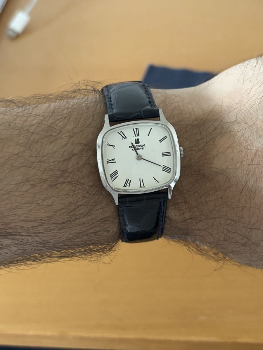 Universal Genève Orologi: Universal Geneve Uhr – Usato da Bülach venduto da fisch033 1