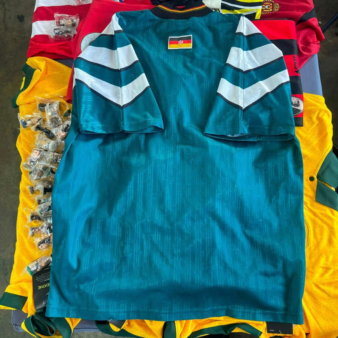 Maillots de corps & Pantalons: DFB Nationalteam Away 1996 – D'occasion à Bern par Tottigoal1 1