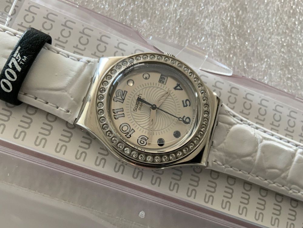 Swatch Montres: Swatch 007 WINT + KIDD / DIAMONDS ARE FOREVER - ungetragen – Neuf avec emballage d'origine à Wettswil par rotonda 8