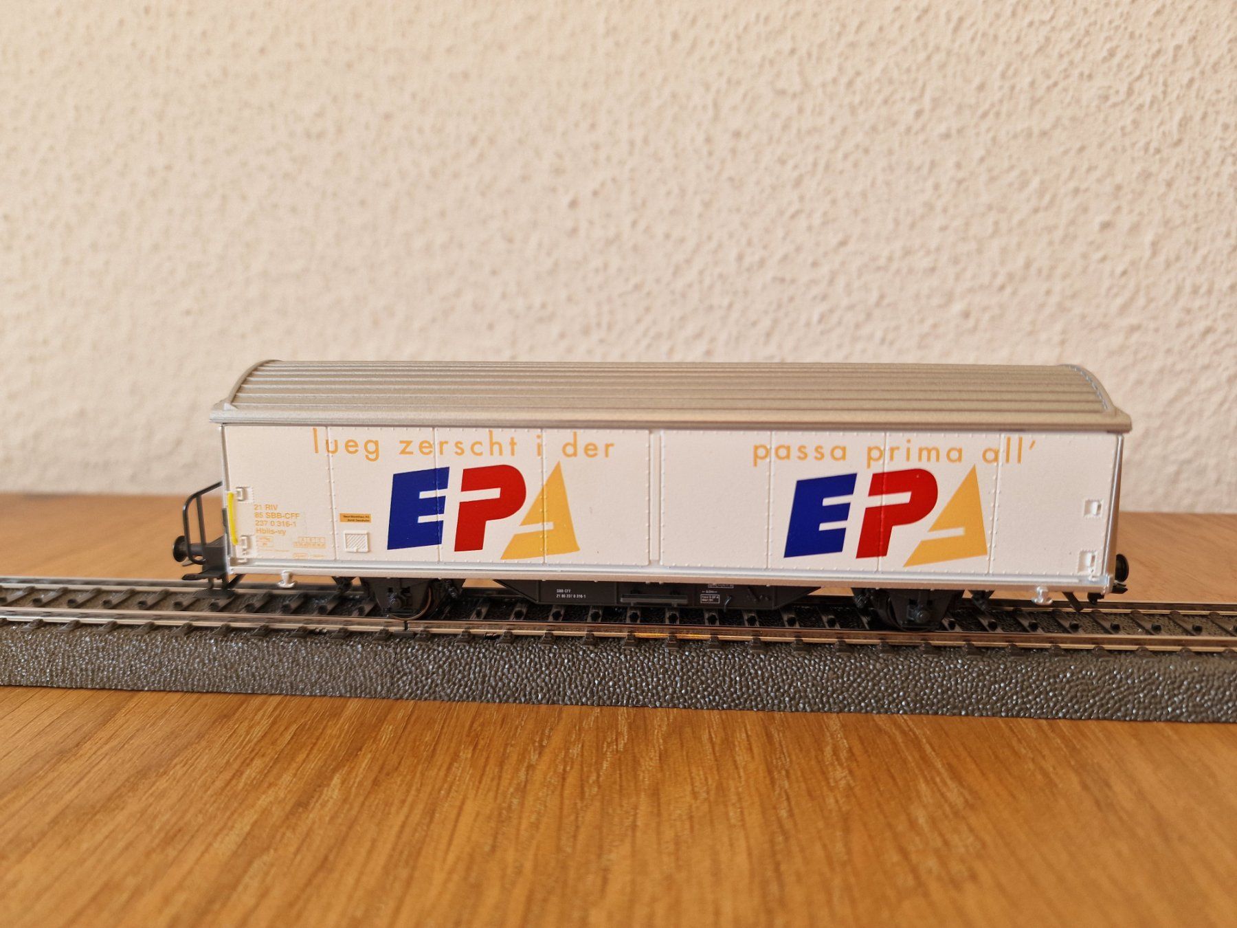 Märklin Modellini di ferrovie: SBB EPA Güterwagen H0 – Usato da Matten b. Interlaken venduto da lor_hr9w