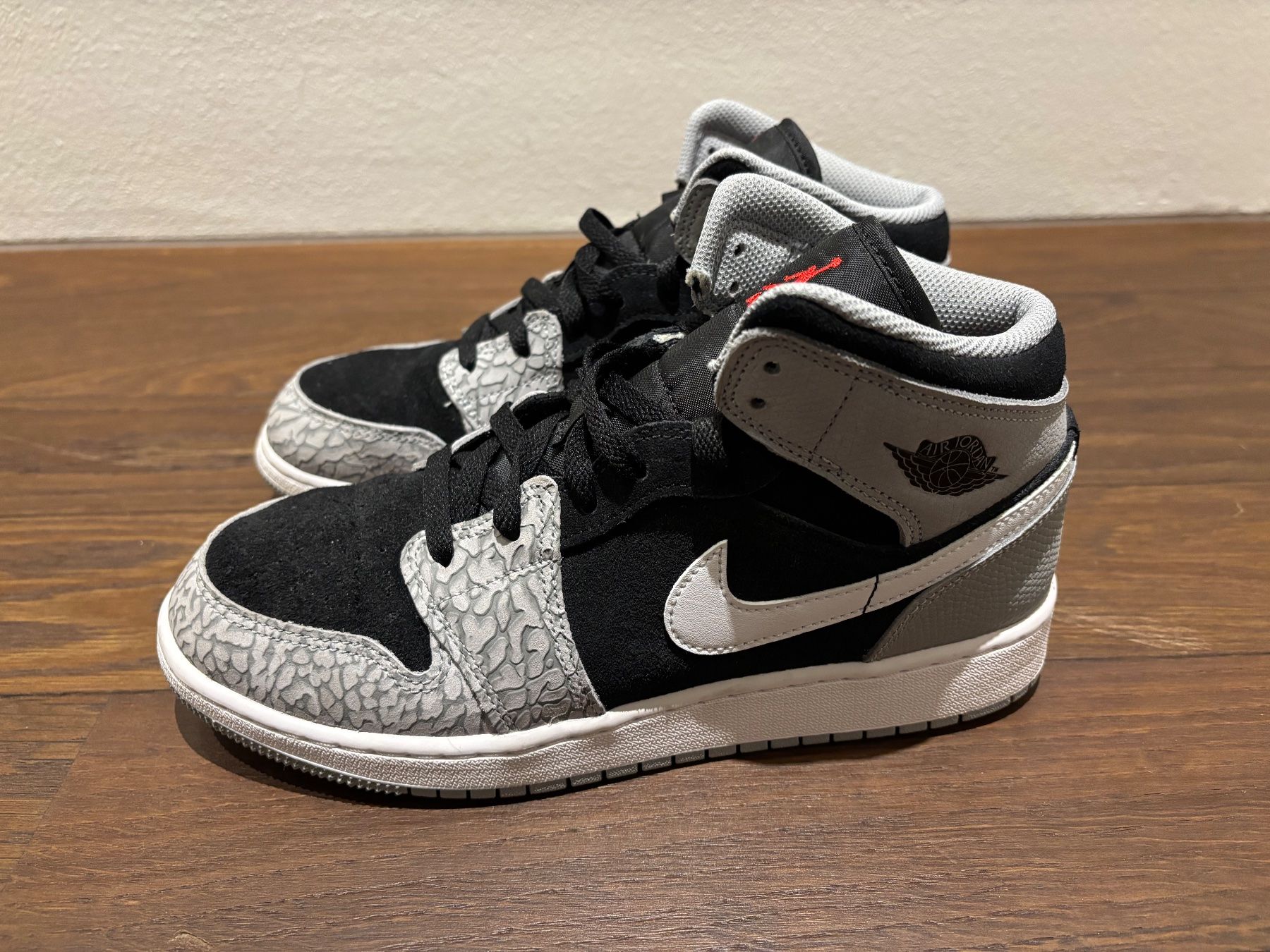 Jordan Scarpe da uomo: Nike Air Jordan Grösse 39 – Usato da Solothurn venduto da ping321