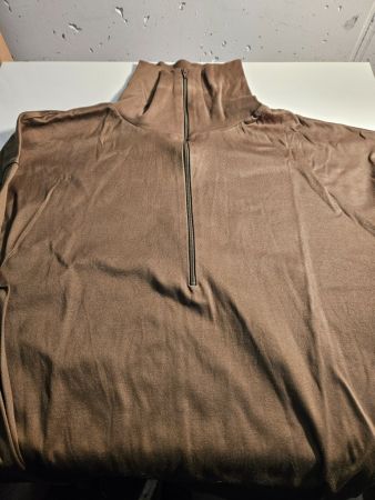 Armee Gnägi Langarm Grösse 52