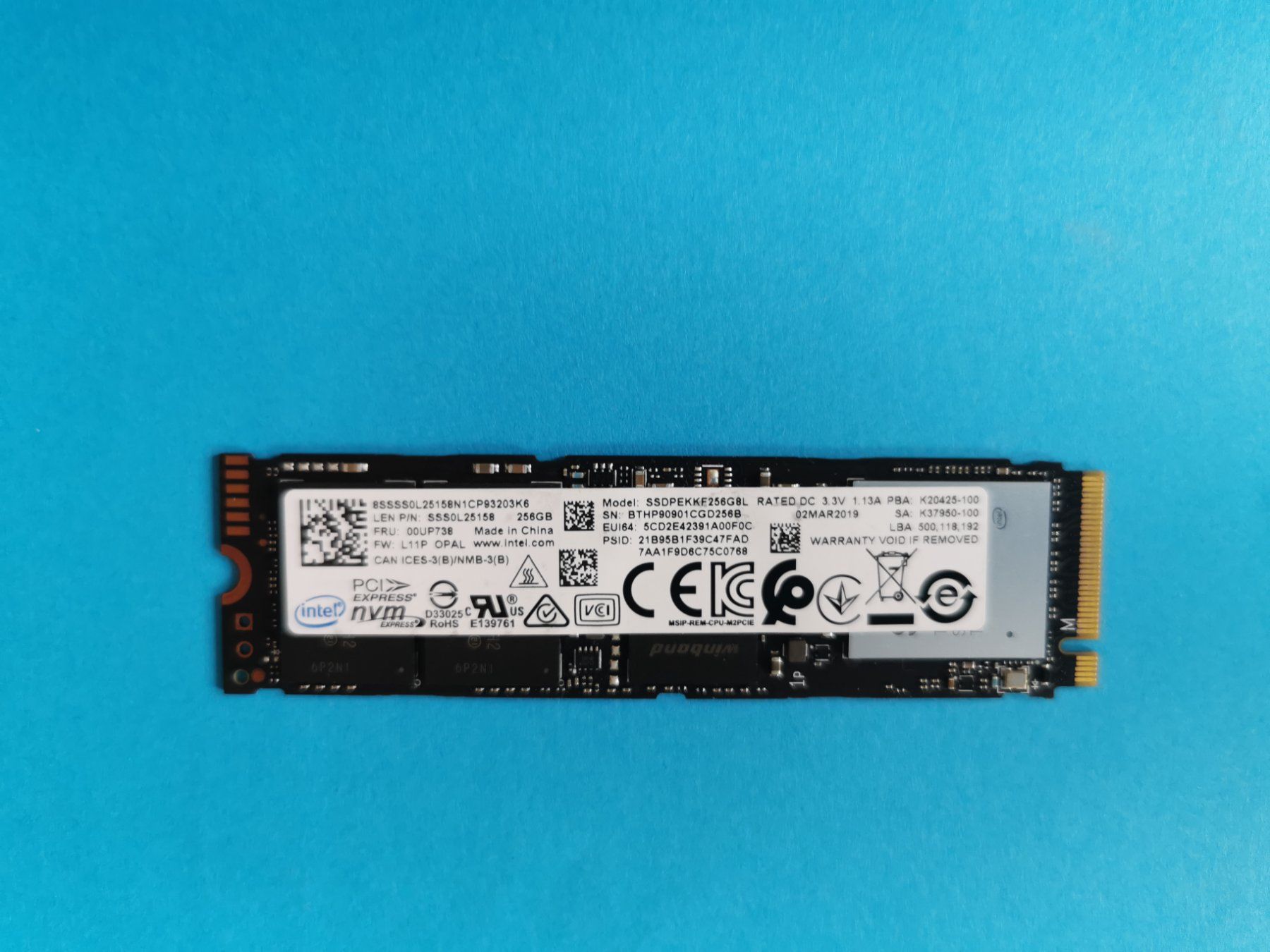 Intel Disques durs: Intel Solid State Drive Nvme 256GB – D'occasion à Suhr par augustavat