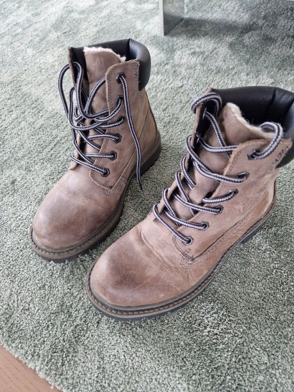 Scarpe da donna: Damenschuhe Boots Grösse 35 – Usato da Horgen venduto da ren_65gp 1