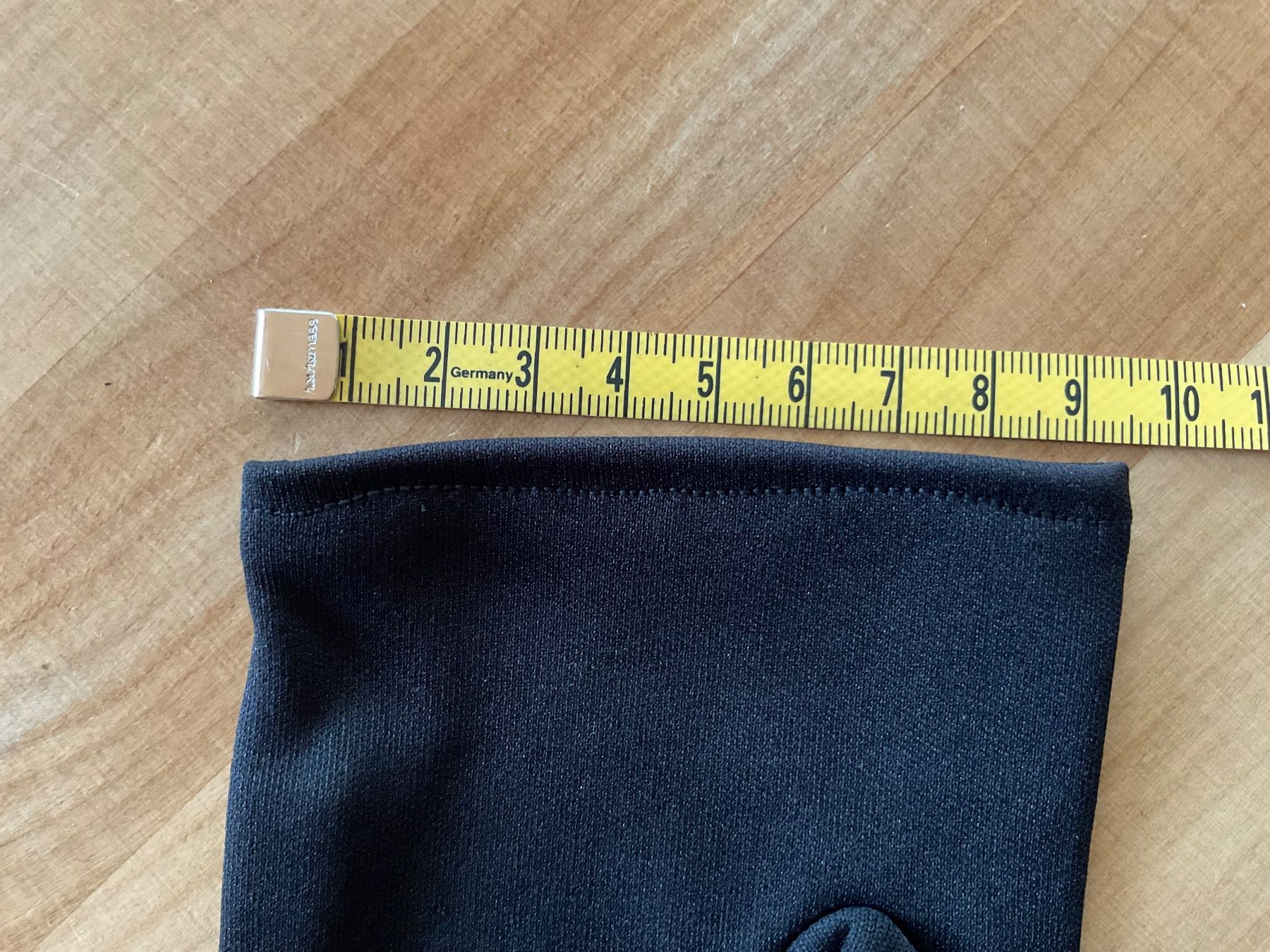 Guanti & manicotti: Stoff Handschuhe schwarz – Nuovo (secondo la descrizione) da Rümlang venduto da resale35 1