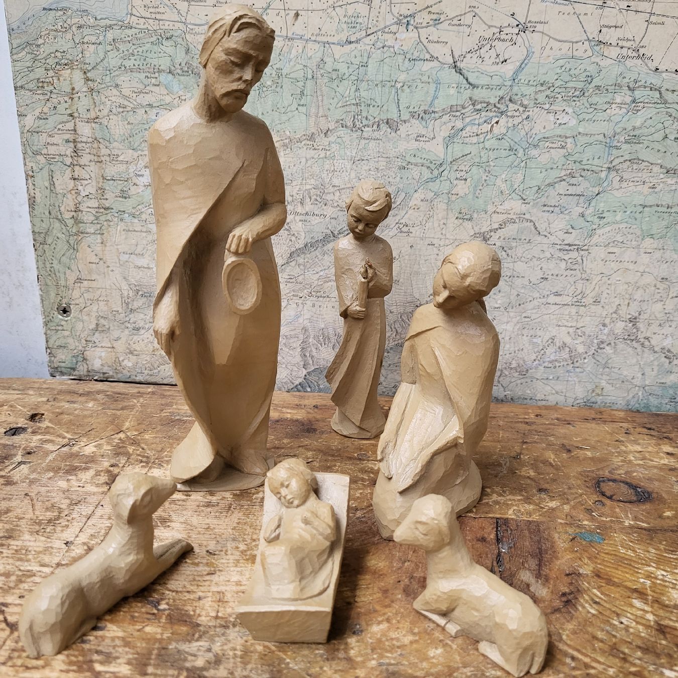 Figuren: Berkalith? Krippenfiguren 6er Set – Neu (gemäss Beschreibung) aus Kägiswil von Megafi56 2