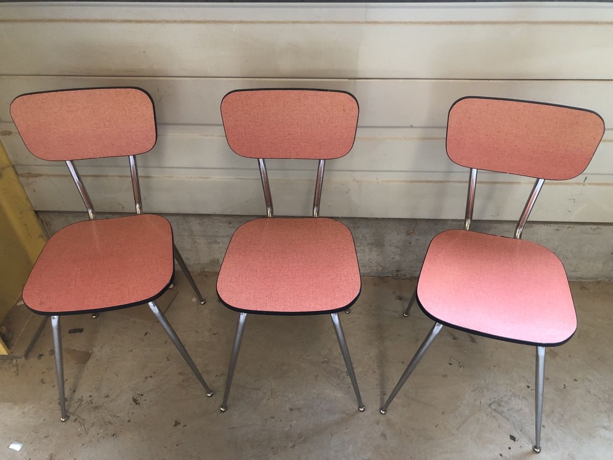 Chaises: 3 chaises en formica  – D'occasion à Lossy par Bmwpassion 1