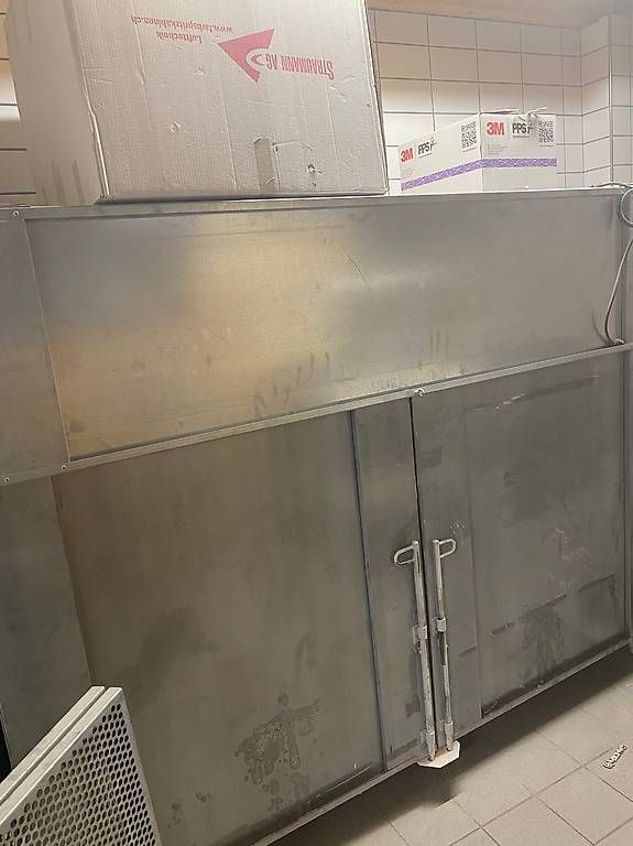 Toutes les machines: Farbnebel Absaugwand – D'occasion à Otelfingen par jae_v7lt