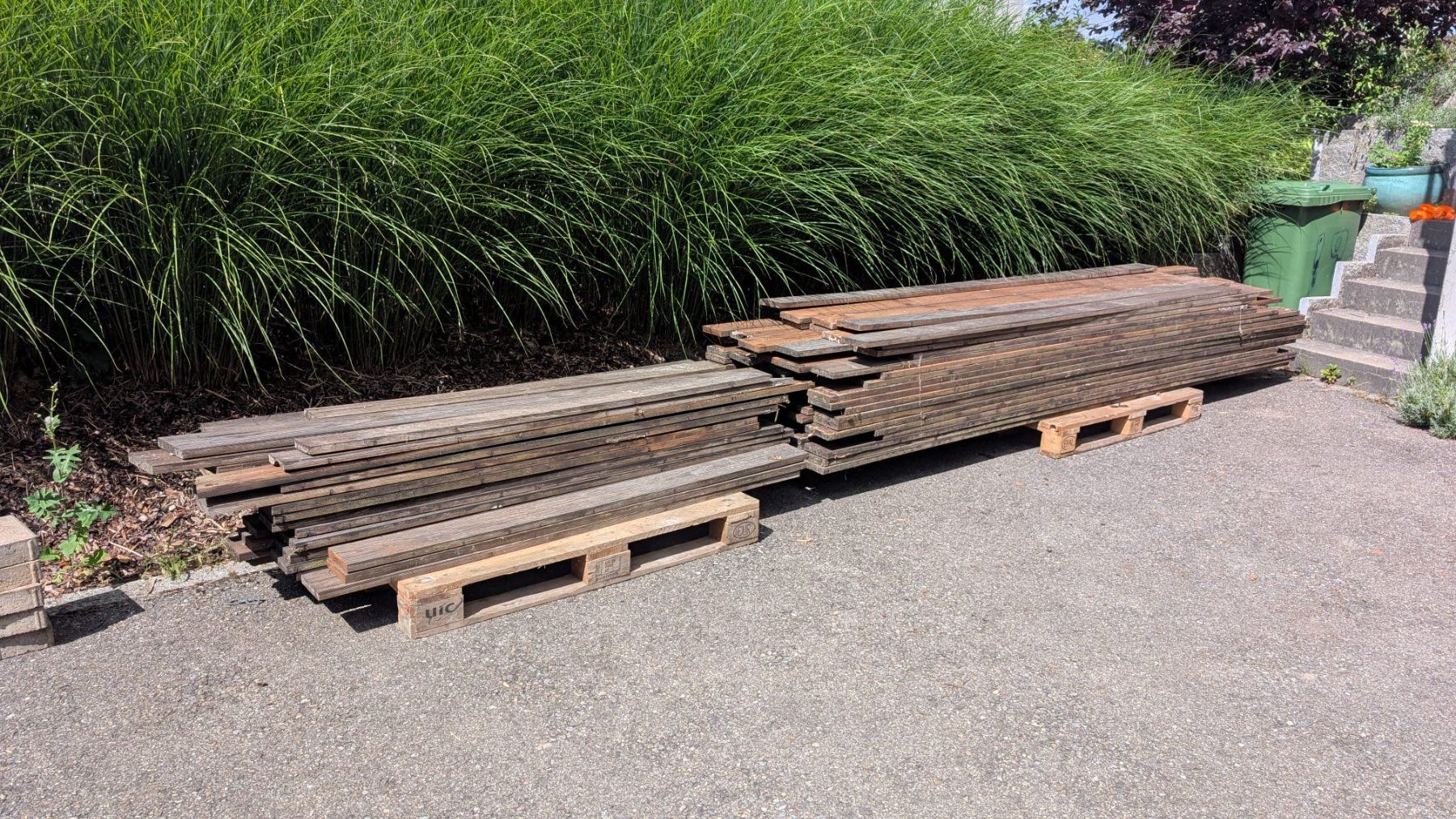 Articoli in legno: Terassenboden Thermo Esche – Usato da Weisslingen venduto da Magra0