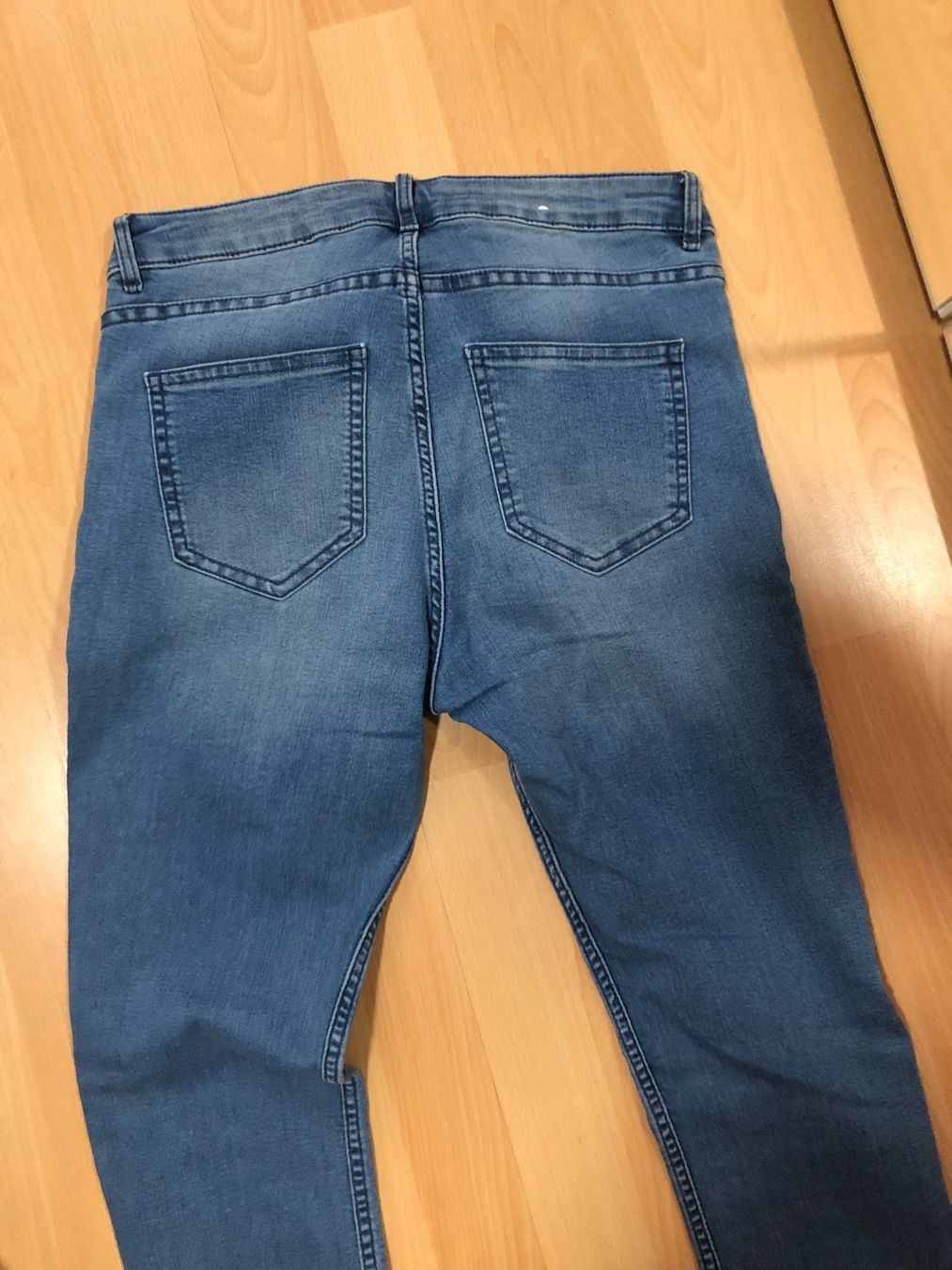 H&M Jeans: Jenas Damen Gr 40 – D'occasion à Zürich par Herbion1 2