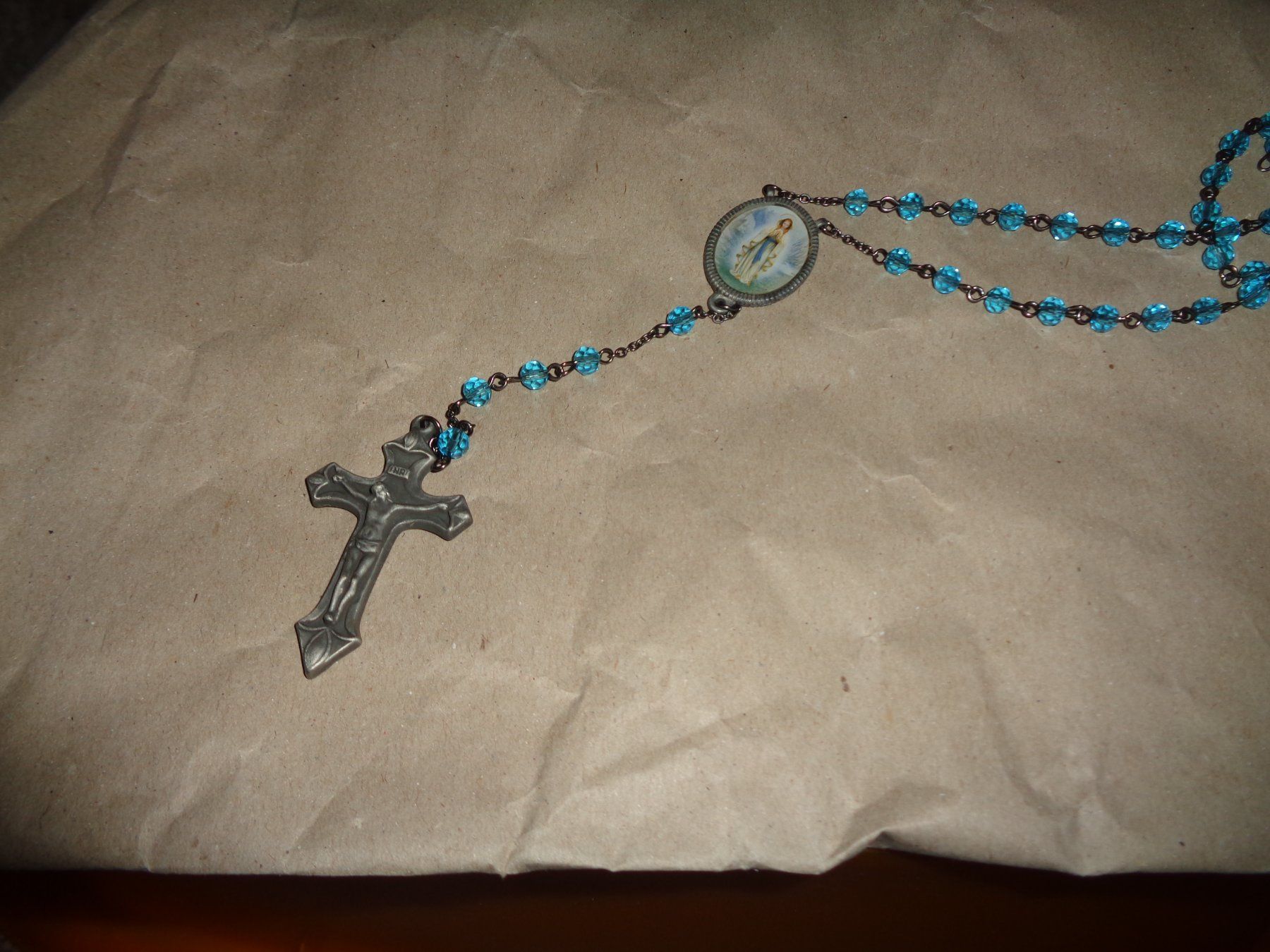 Catenine: *** Religiöse Kette *** / blaue Steine – Usato da Othmarsingen venduto da Leuchtturmlady 2