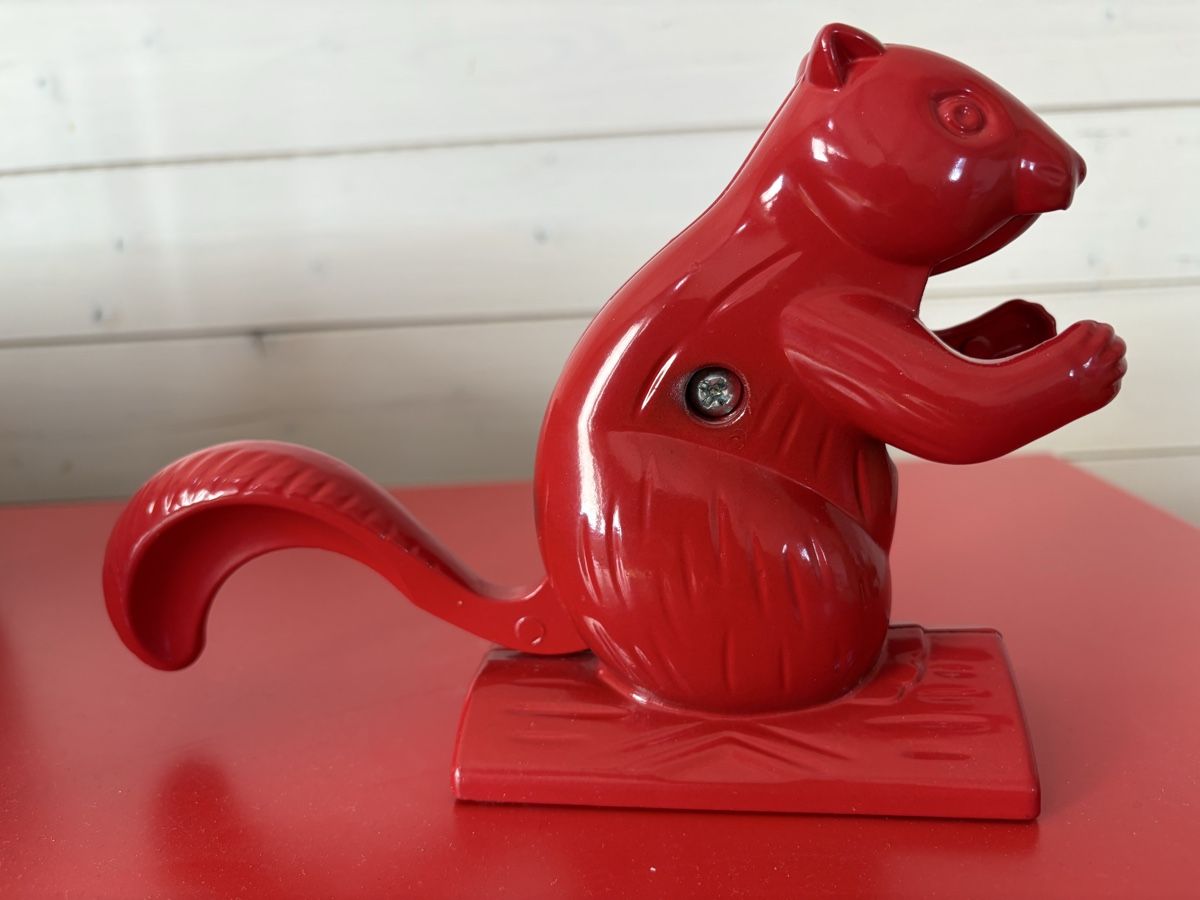 Küchengeräte: Villeroy & Boch Nussknacker Eichhörnchen – Gebraucht aus Regensberg von imer 1