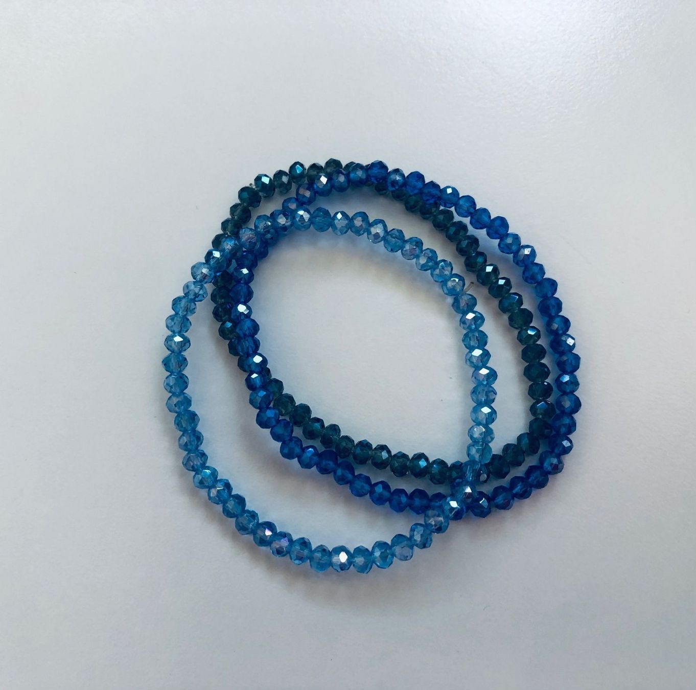 Bracelets: SCHÖNE ARMBÄNDER 3 STÜCK BLAU – D'occasion à Malters par Kuettel1 3