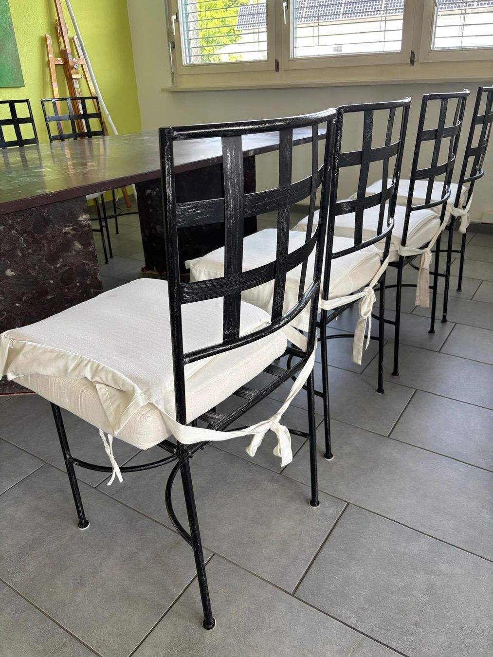 Tavoli: Massiver Steintisch – Usato da Rickenbach LU venduto da nordmann82. 6