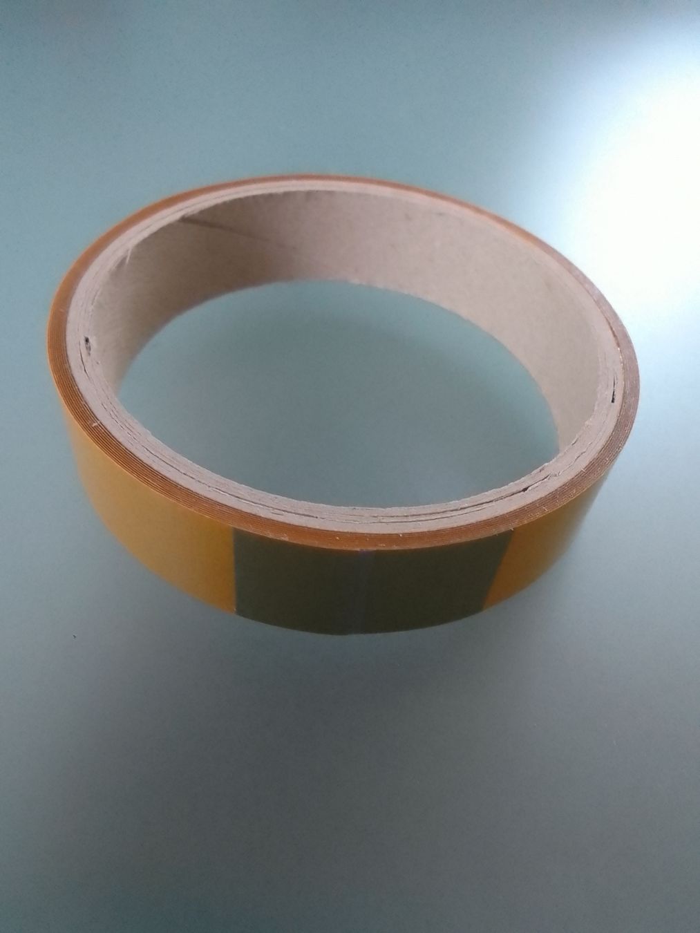 Aufkleber: Doppelseitiges Klebeband mit hoher Klebkraft TPU – Neu und originalverpackt aus Ebmatingen von swiss.canadian