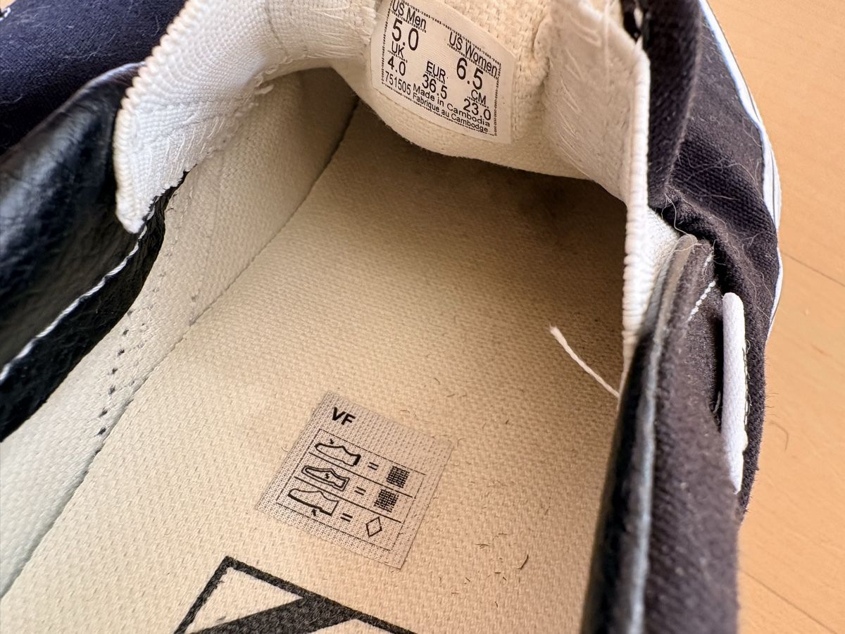 Vans Scarpe da uomo: Vans Slipper Black – Usato da Basel venduto da klo_n59g 1