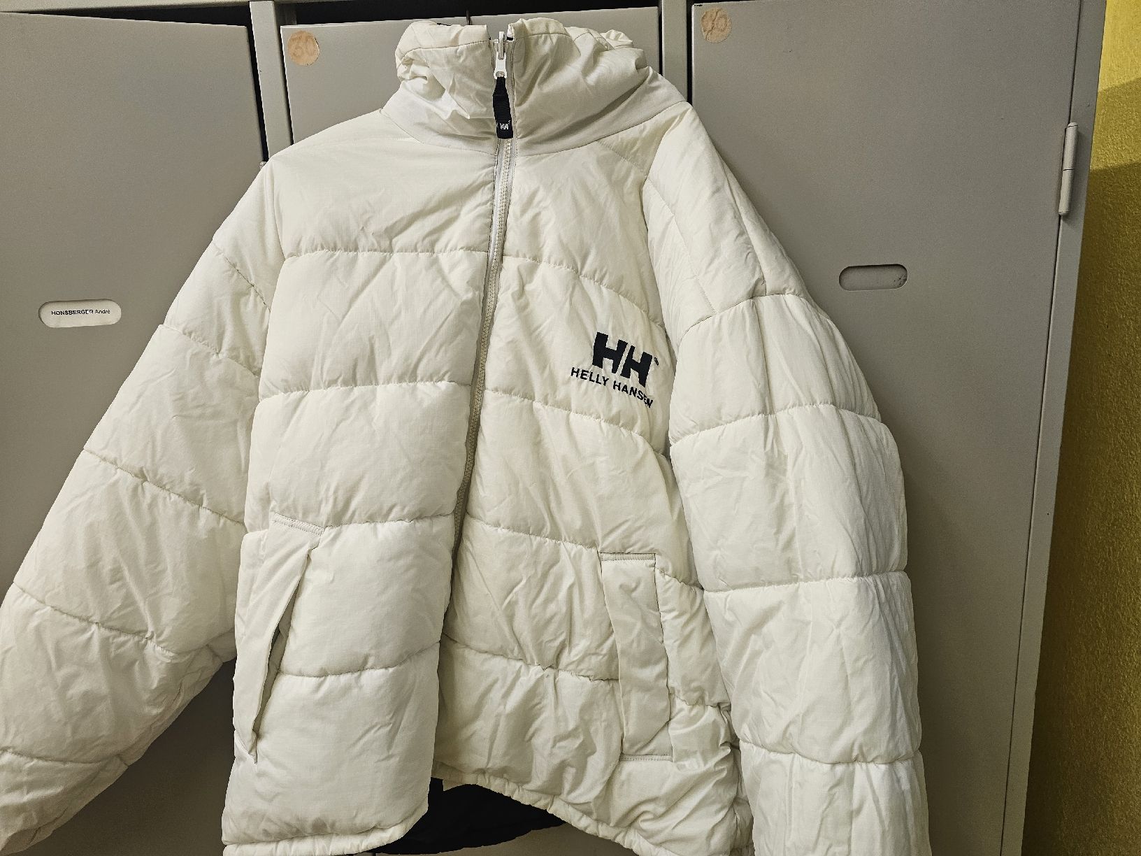 Helly Hansen Vestes: Helly Hansen – D'occasion à la neuveville par houeka 4