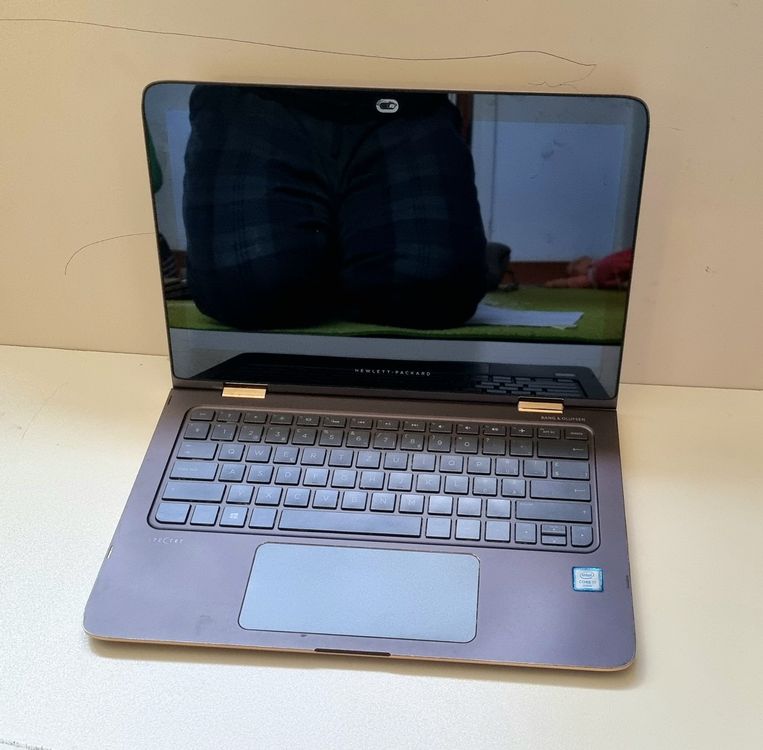 Pc hp hewlett packard portable ne fonctionne plus Acheter sur Ricardo