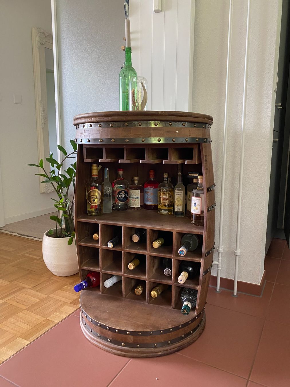 Autres: Weinfass Bar – D'occasion à Riehen par Vectorworker