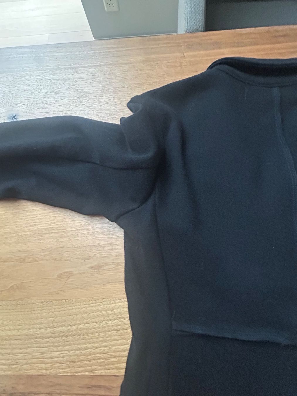 Costumes: Blazer und Jupe – D'occasion à Arbon par Bulgari2011 6