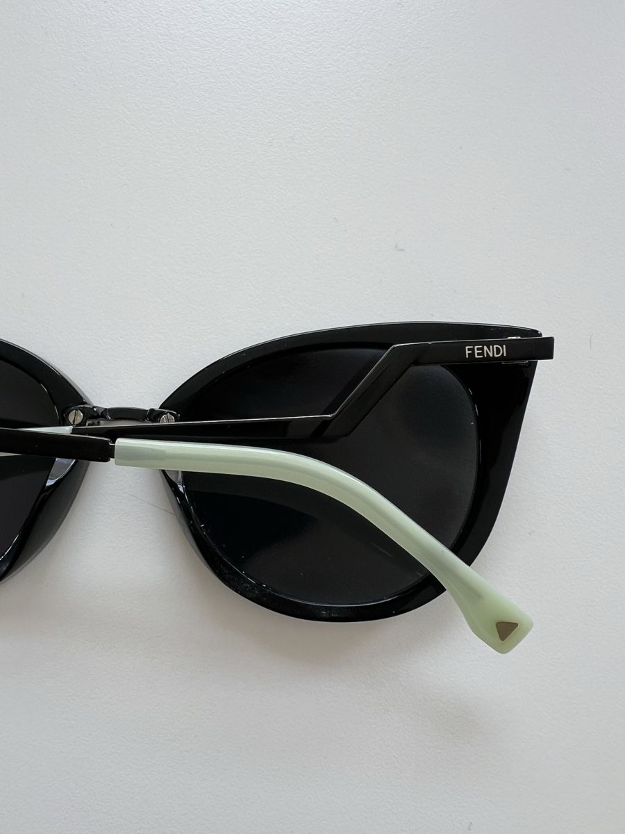 Fendi Occhiali & Lenti: Lunettes de soleil Fendi. – Usato da Lutry venduto da roxypoxy 2