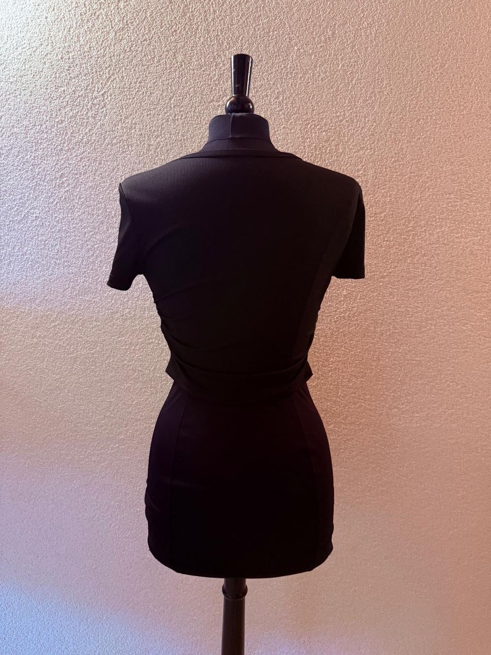 Shein T-shirt: T-Shirt – Usato da Oberbalm venduto da M32V4 1