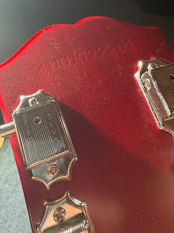 Epiphone Strumenti musicali: Epiphone Les Paul mit Gibson Pickups – Usato da Pfäffikon ZH venduto da Tigertrade 3