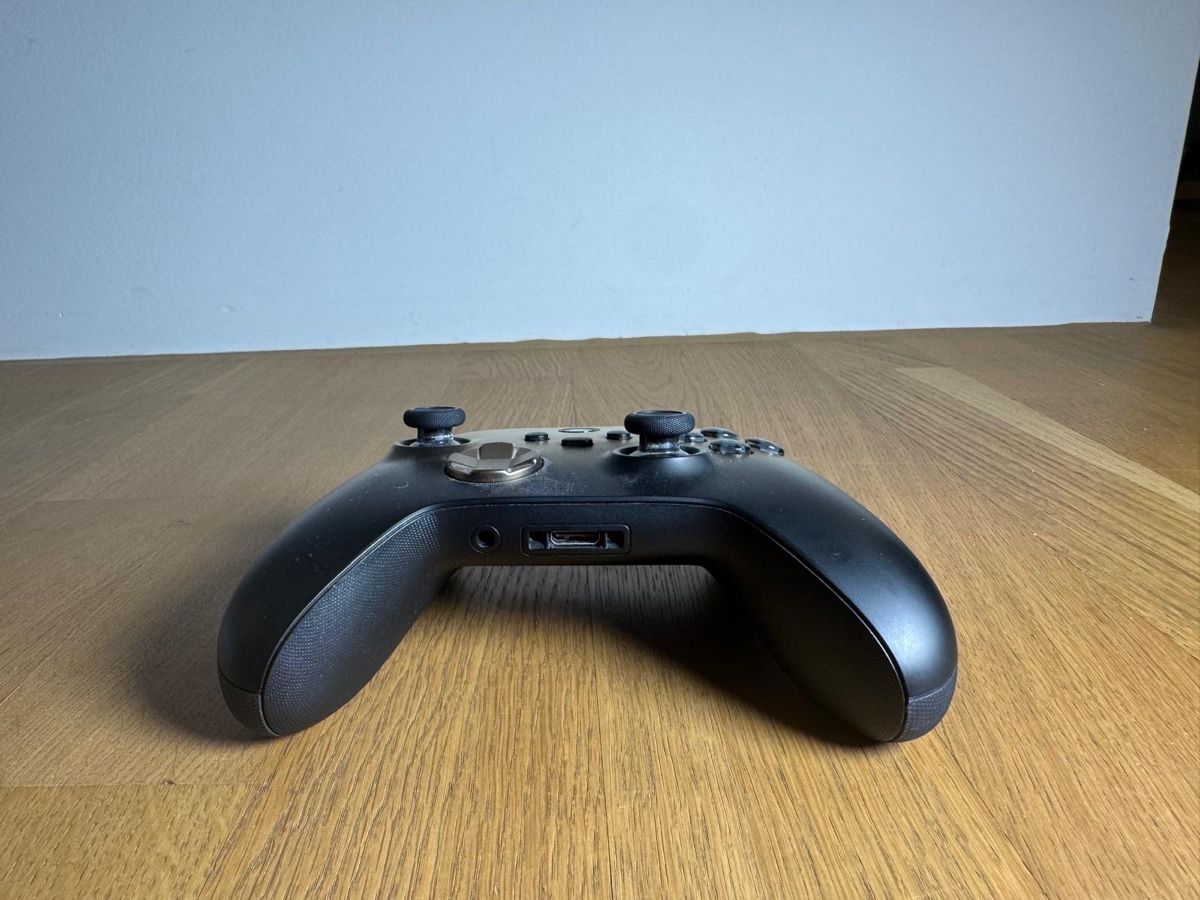 Microsoft Controller: Xbox Gold Shadow Controller 🎮 – Usato da Ebmatingen venduto da dartim 3