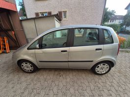 Fiat Idea 1.4 Dynamic 16V 5-tuerig